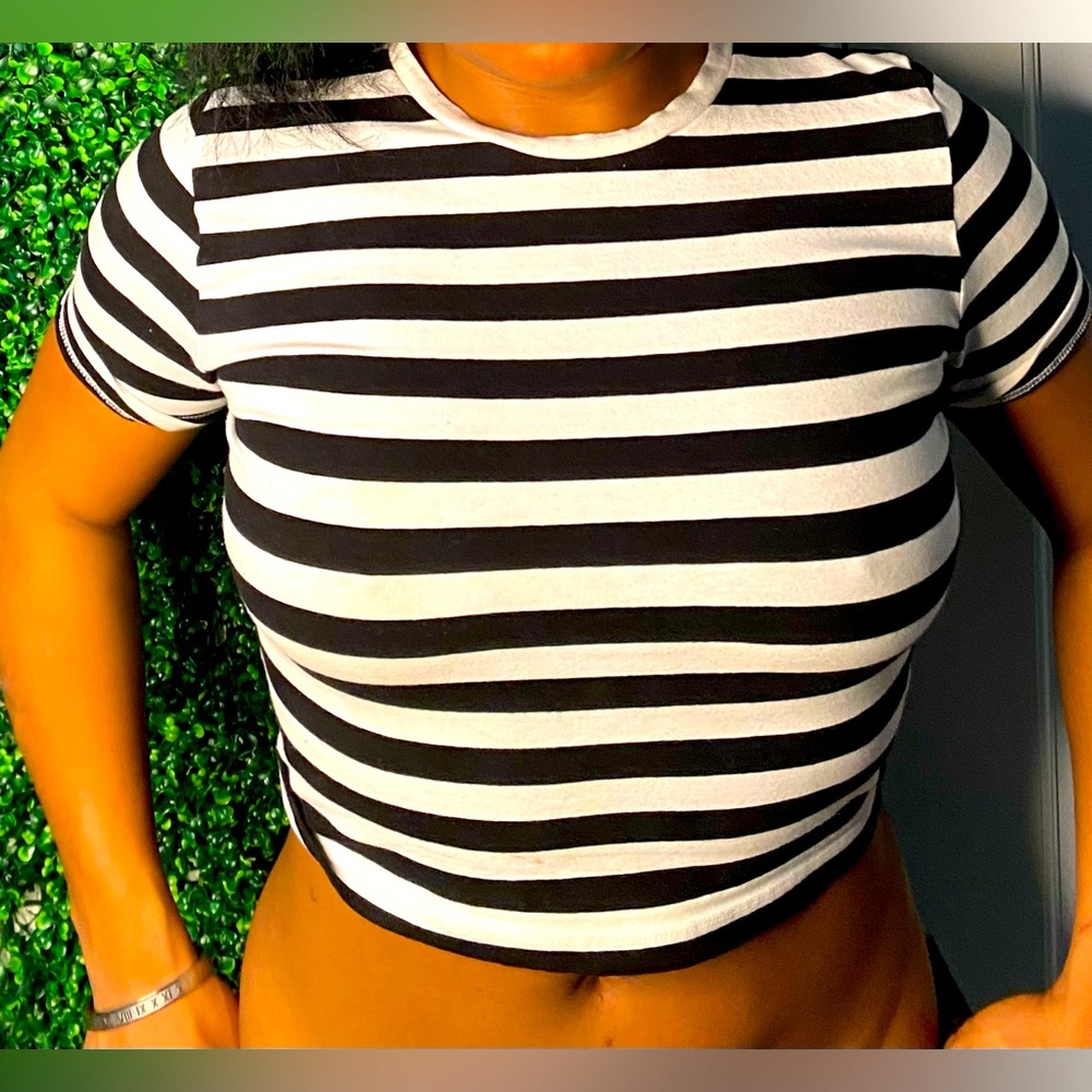 Black & White Crop Top